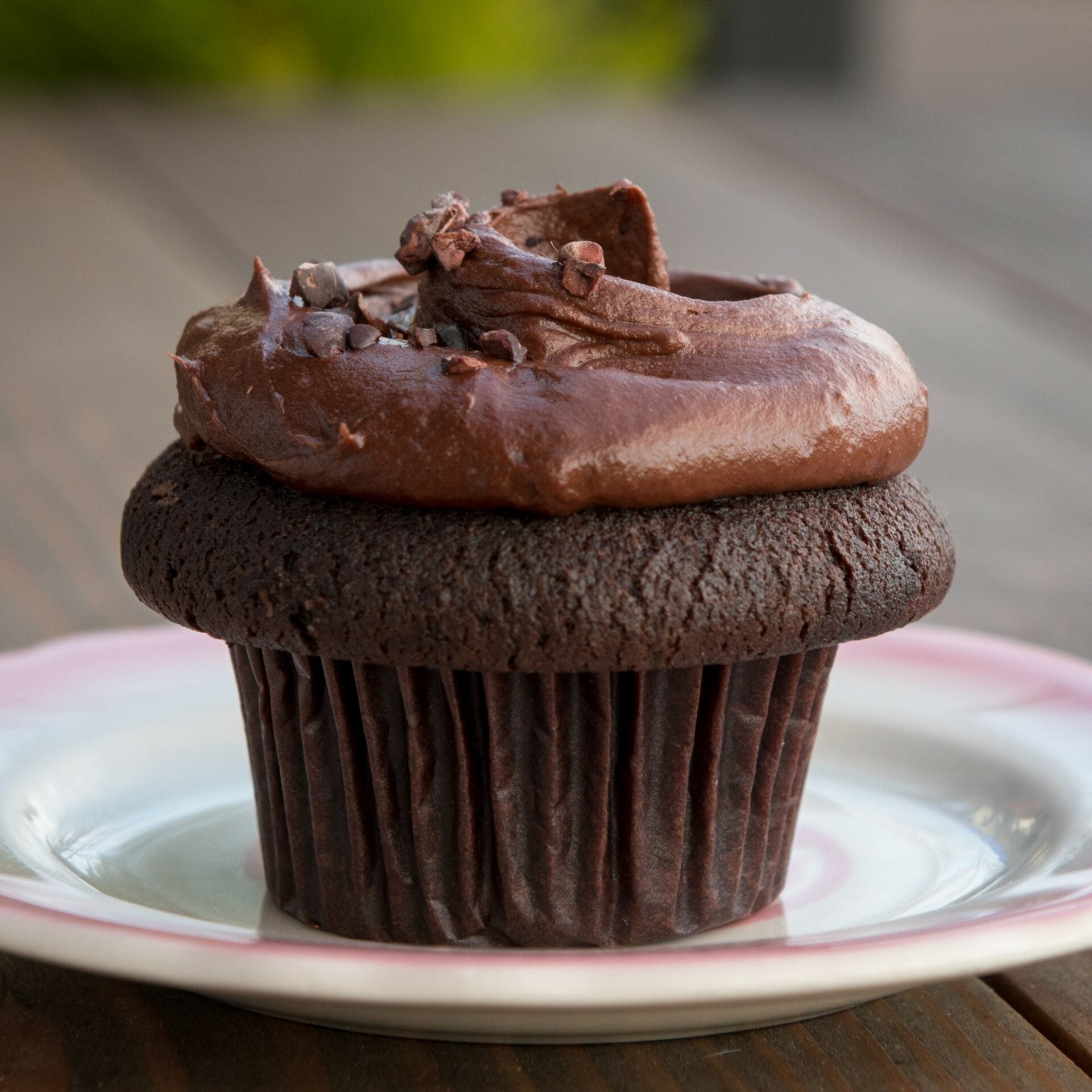 Chocolate Vegan | Cupcake Royale, image size:1920x1920