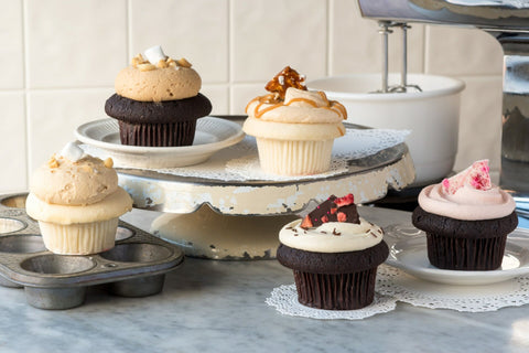 What's Up NW - Cupcake Royale Brings Love, Chocolate and Cupcakes This February